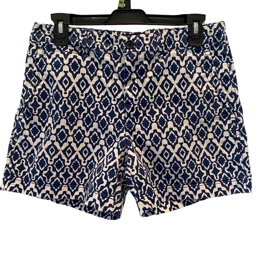 Banana Republic women's size 6 Blue white geometric pattern cotton shorts